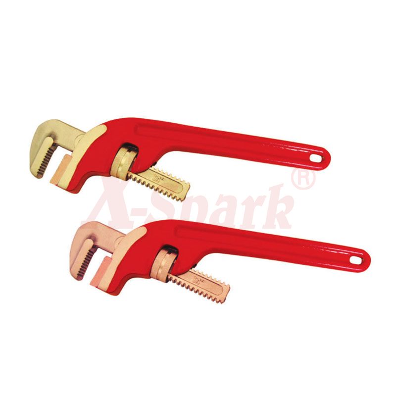 131B Pipe Wrench Diagonal Type