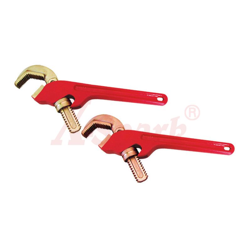 131E Pipe Wrench Bent and Hex Type
