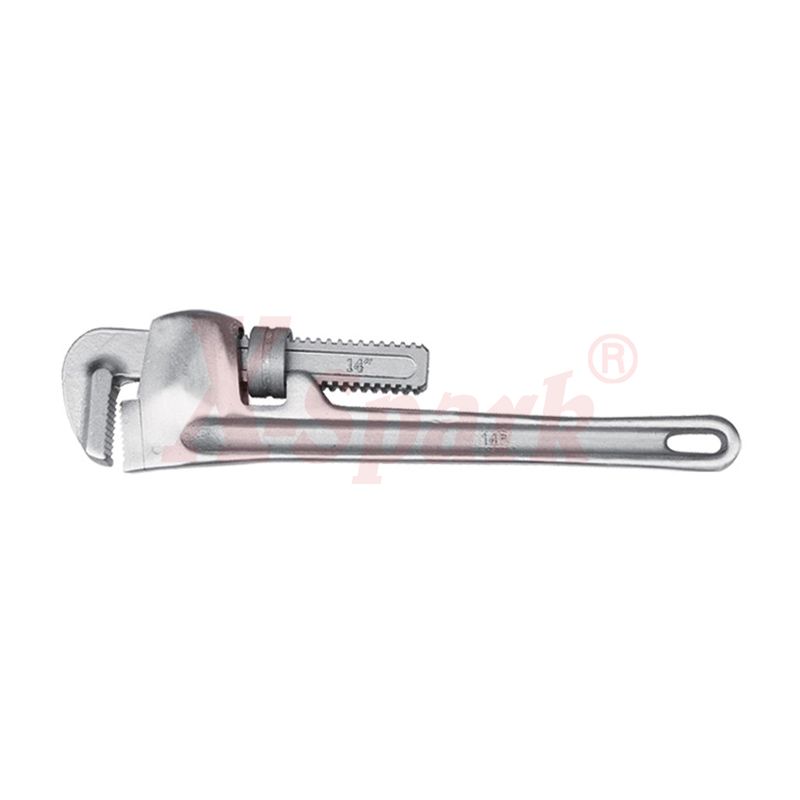 8117 American Type Pipe Wrench